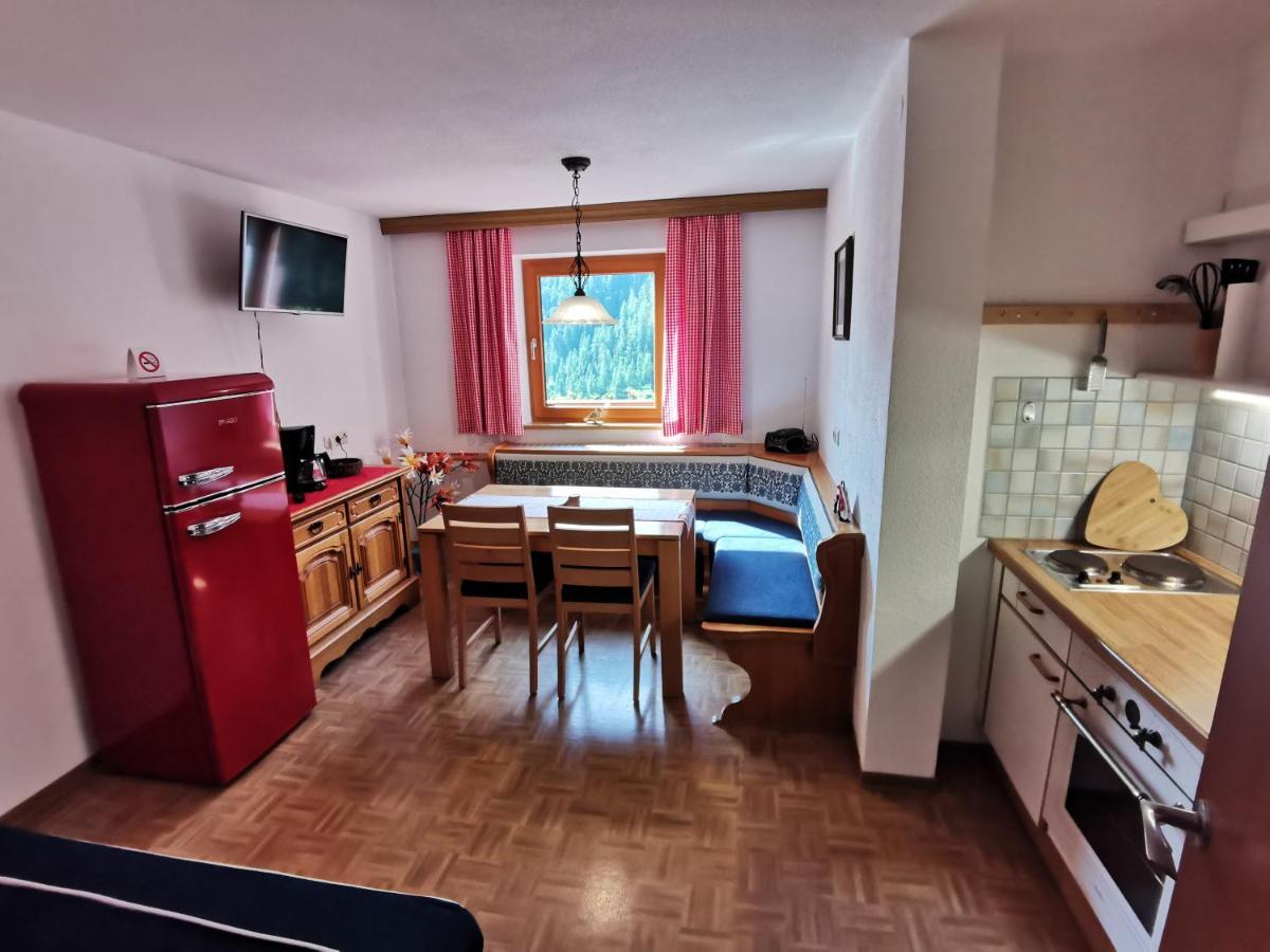 Ferienwohnungen Boehm Sankt Jakob in Defereggen Esterno foto